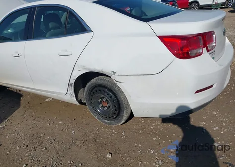 2015 Chevrolet Malibu 2Lt из США, поврежденный, VIN 1G11D5SL0FF122417